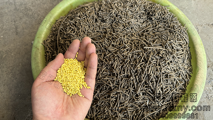 黃色豆腐貓砂顆粒和灰色貓砂顆粒對比